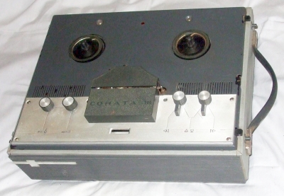 Катушечный магнитофон "Соната-III"