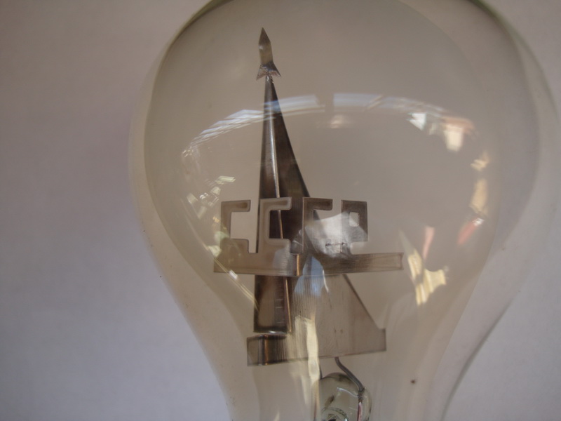 неоновая лампа, изготовленная в СССР, ориентировочно в 80-х, в честь юбилея полёта Юрия Гагарина