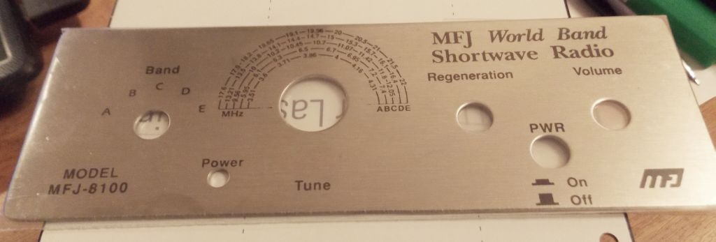 Набор для сборки: Регенеративный КВ радиоприёмник MFJ-8100