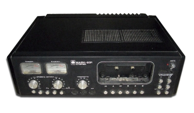 Стереофонический кассетный магнитофон-приставка "Маяк-231-стерео"