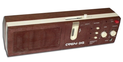 Приёмник трехпрограммный абонентский с проигрывателем кассет "Сфера ПТП-212"